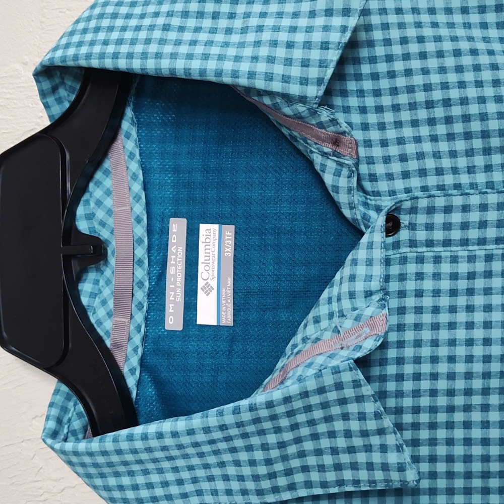 Columbia Teal Gingham OMNI-SHADE  Button Down Shirt